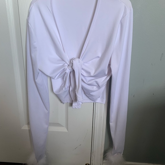 White tie front top - Picture 2 of 2